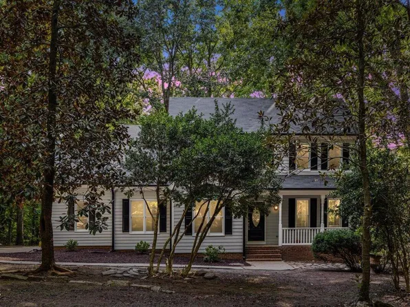 133 Light Falls Dr, Wake Forest, NC 27587