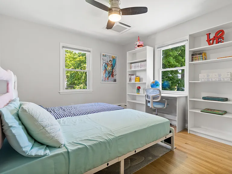 9 Deluca Dr — Photo 13