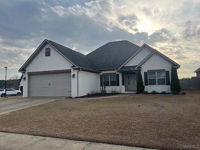1st image of 13814 Hemlock Dr
