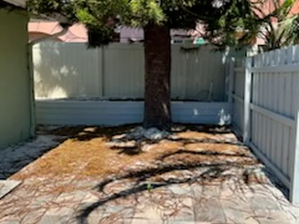 1022 NE 17th Way #8, Fort Lauderdale, FL 33304