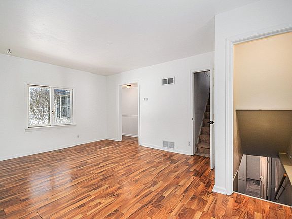 5th image of 1002 S 13th St