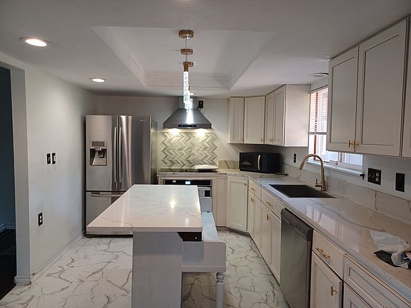 5th image of 21520 38th Ave E #1