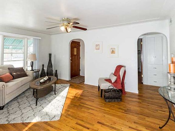 4th image of 39 Foster Ln