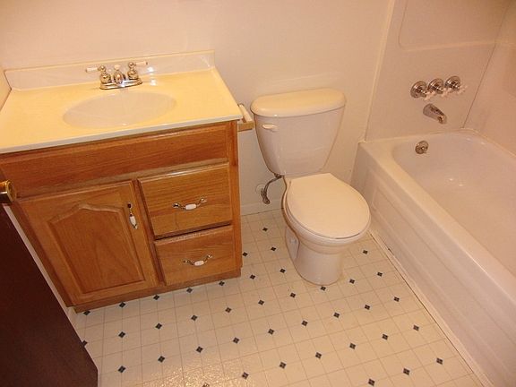 5th image of 12261 Westwood Lane # Fl 2nd
