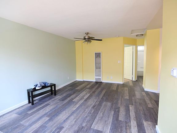 2nd image of 149 N Alexandria Ave