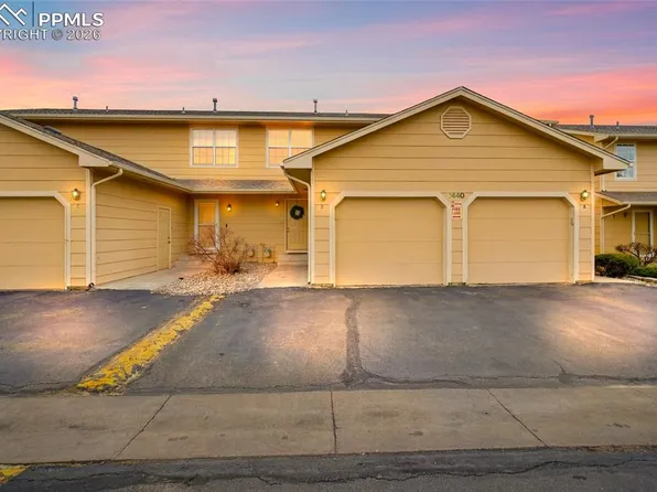 2440 Hamlet Ln APT B, Colorado Springs, CO 80918
