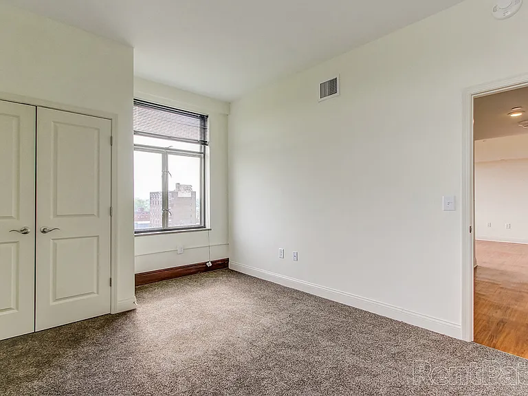 Floor plan 1 bedroom