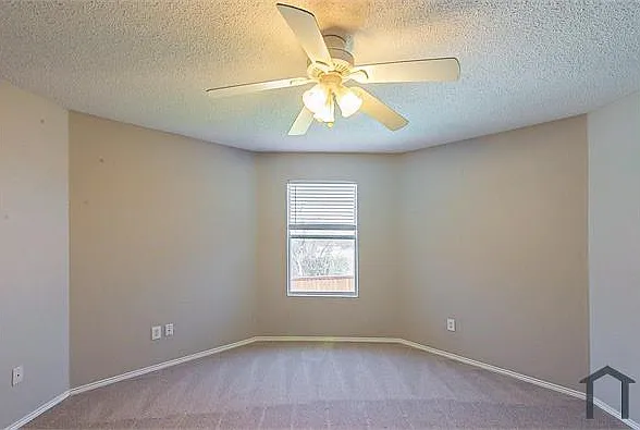 2340 Avalon Creek Way — Photo 9