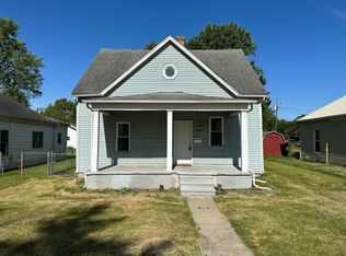 1225 S 7th St, Clinton, IN 47842