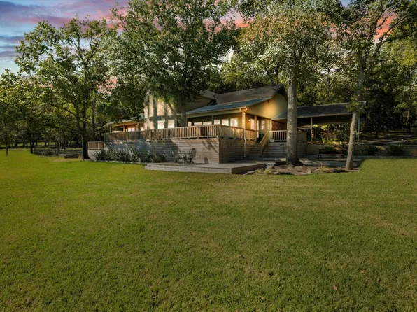 5900 Magnolia Dr, Eustace, TX 75124