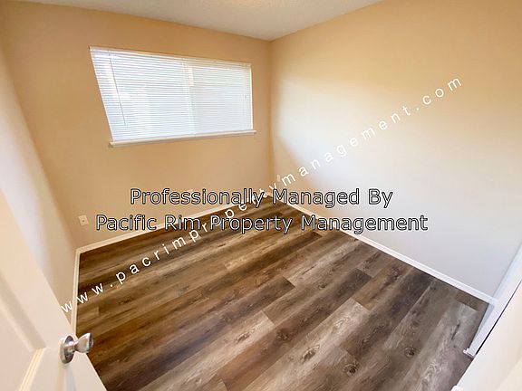 4th image of 6415 Steilacoom Blvd SW