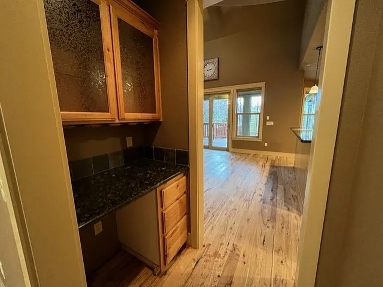 60817 Yellow Leaf St — Photo 12
