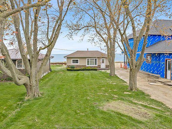 2nd image of 162 Robson Rd
