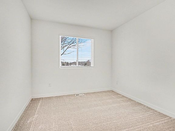 5th image of 681 Bush Blvd