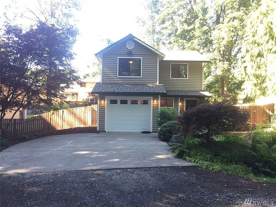1st image of 1914 17th Ave SE