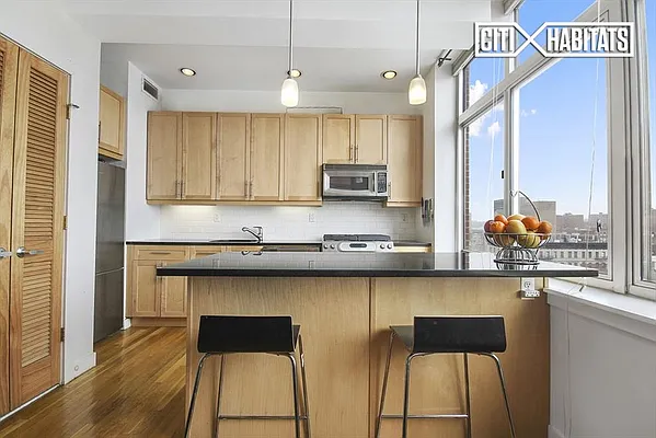 Sold by Citi Habitats | media 14