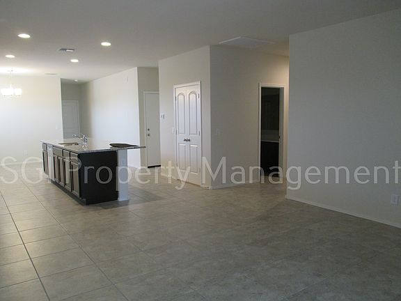 3rd image of 1239 E Eric Pl
