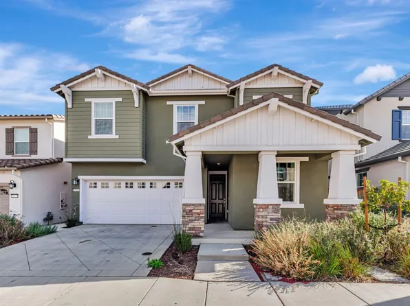2520 Pasture St, Gilroy, CA 95020
