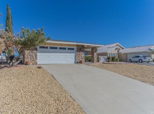 13395 Stoneridge Dr, Victorville, CA 92395