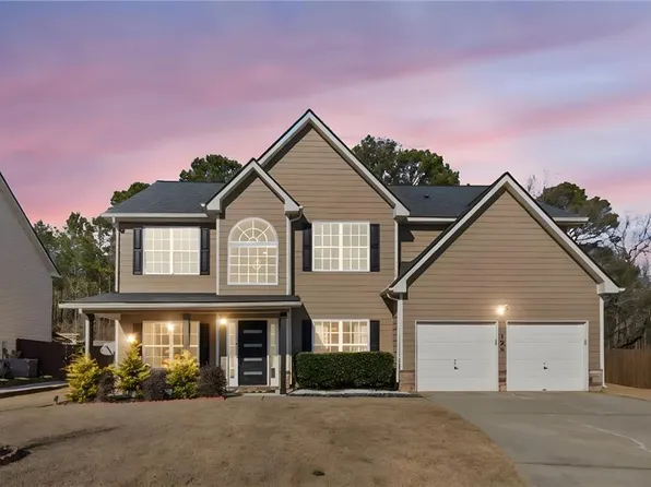 126 Briandwood Dr, Newnan, GA 30265