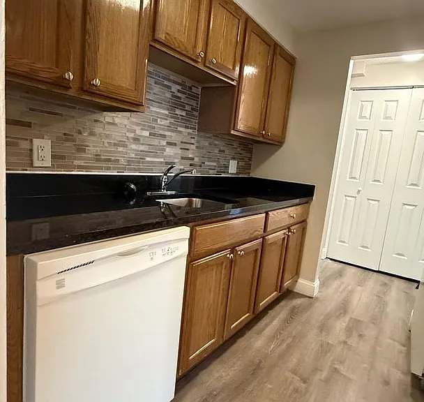 Hilltop Apts LLC — Photo 60