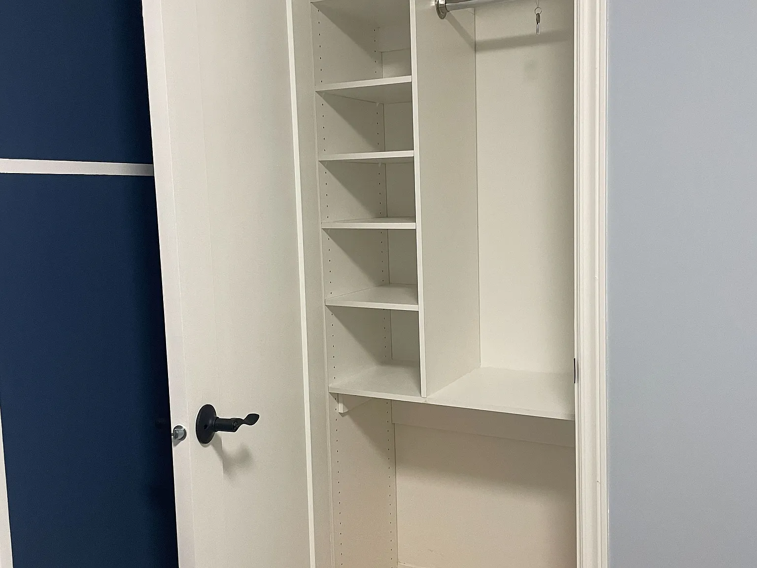 2 bed, $1,200 — Photo 3