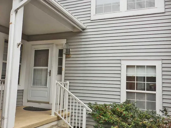 4314 Hillside Dr, Ann Arbor, MI 48105