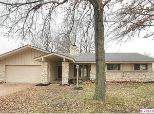 516 Meadowood Dr, Broken Arrow, OK 74011