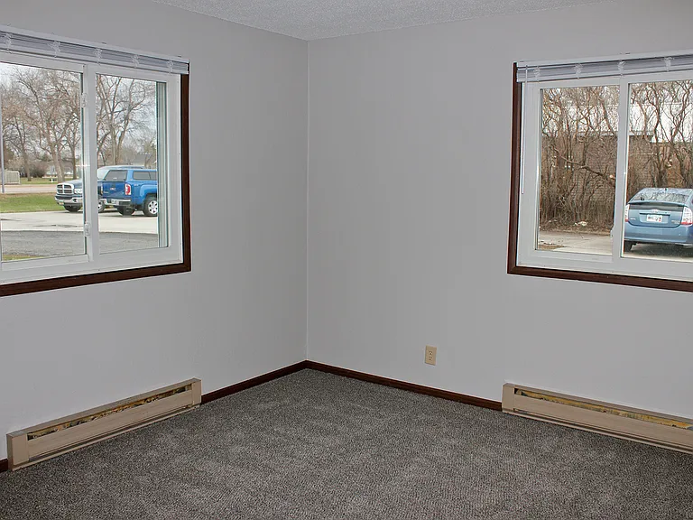 North Prairie Apartments — Photo 6
