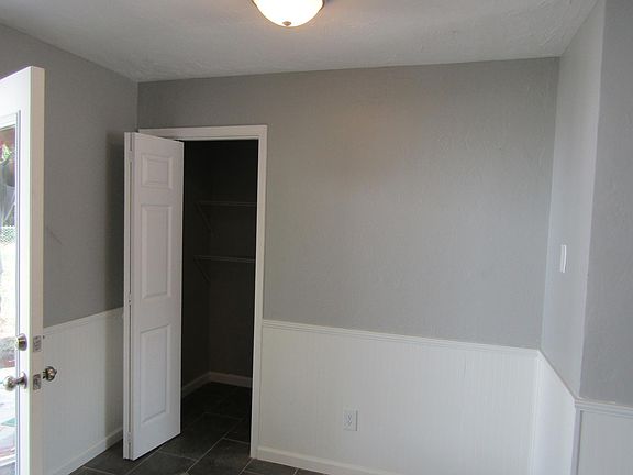 4th image of 1324 Continental Dr