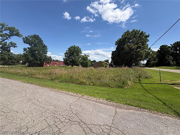 2nd image of Main St