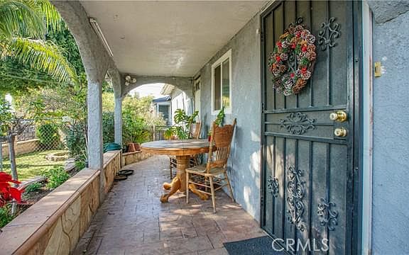 5th image of 4903 W 98th St