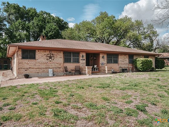 3rd image of 103 Rhodes Rd