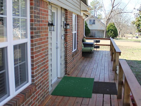 4th image of 503 Southwick Dr