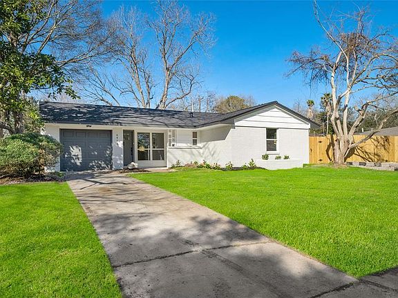 3rd image of 6422 Stroud Dr