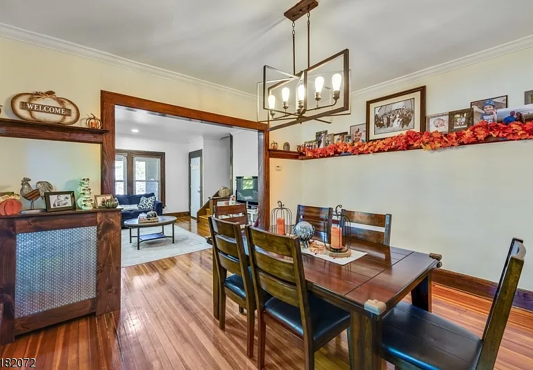 8 Oak Grove Rd #2 — Photo 6