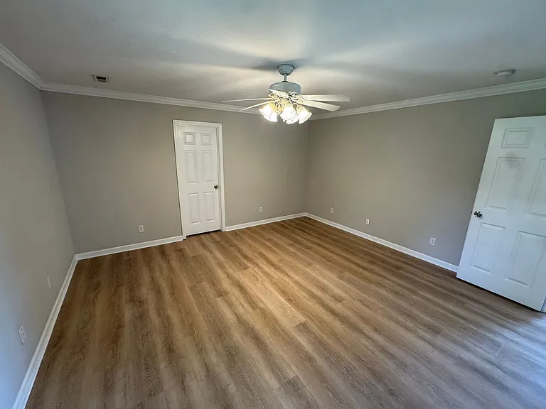5508 Fenway Ln — Photo 7