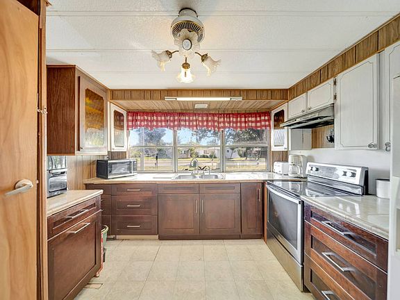 3rd image of 5208 SW 34th St #15-03