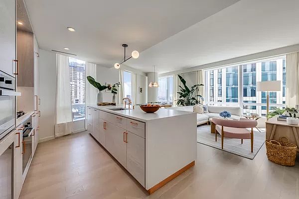 1st image of 1 City Poin APT 53F