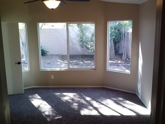 4th image of 3010 N 130th Ave