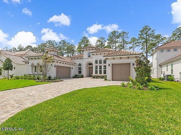 3rd image of 2572 CALA COVE Court