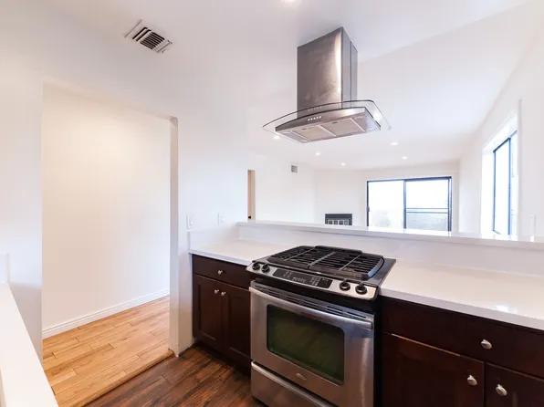 17072 Chatsworth St, Granada Hills, CA 91344