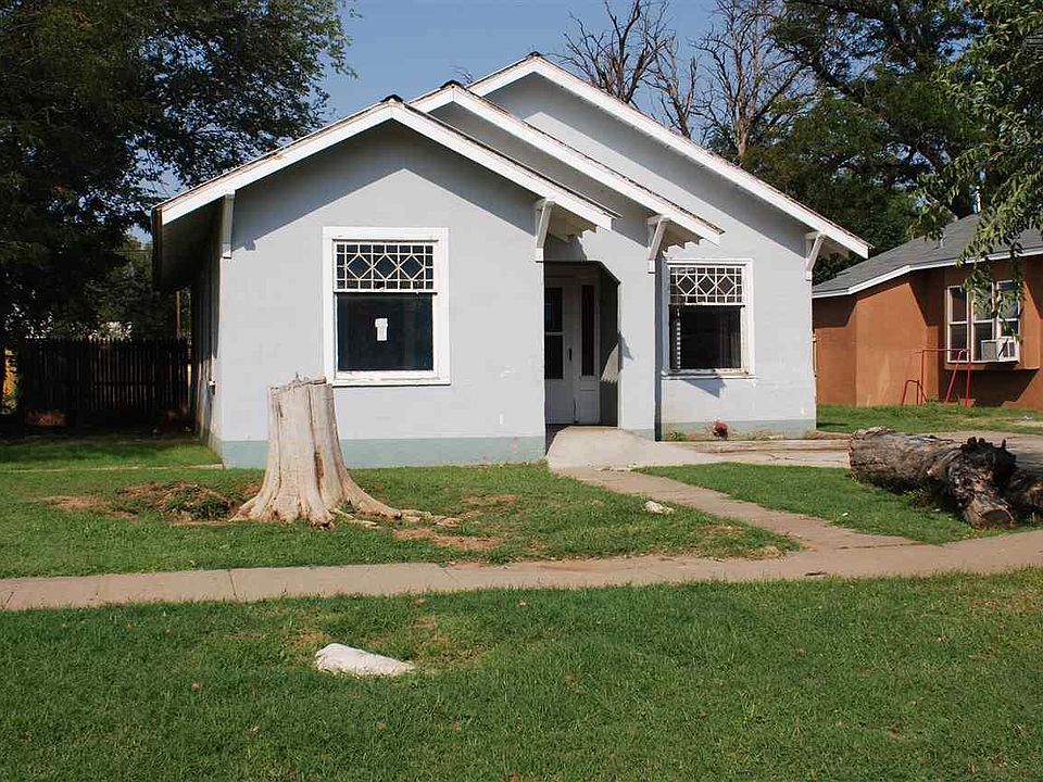 1st image of 512 Axtell St