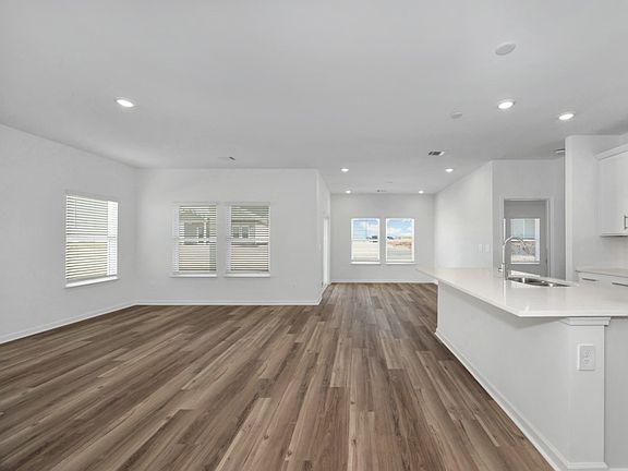 The Chandler floorplan with the Charm White interior package.