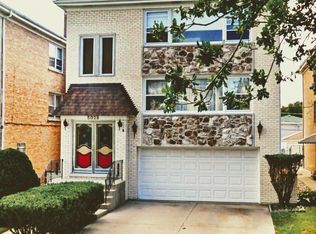 5025 Carol St #3, Skokie, IL 60077