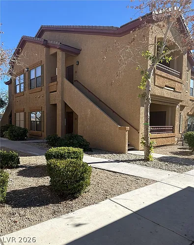 8250 N Grand Canyon Dr Photo 1 8250 N Grand Canyon Dr Photo 1