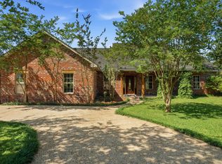 563 Scruggs Rd, Sumrall, MS 39482