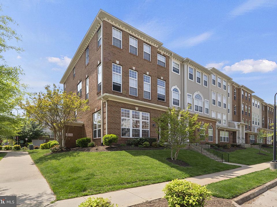 1st image of 6276 Woodruff Springs Way #31