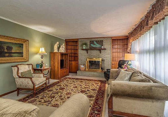 2nd image of 4733 Santala Dr
