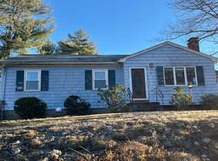 2 Tyson Rd, Franklin, MA 02038
